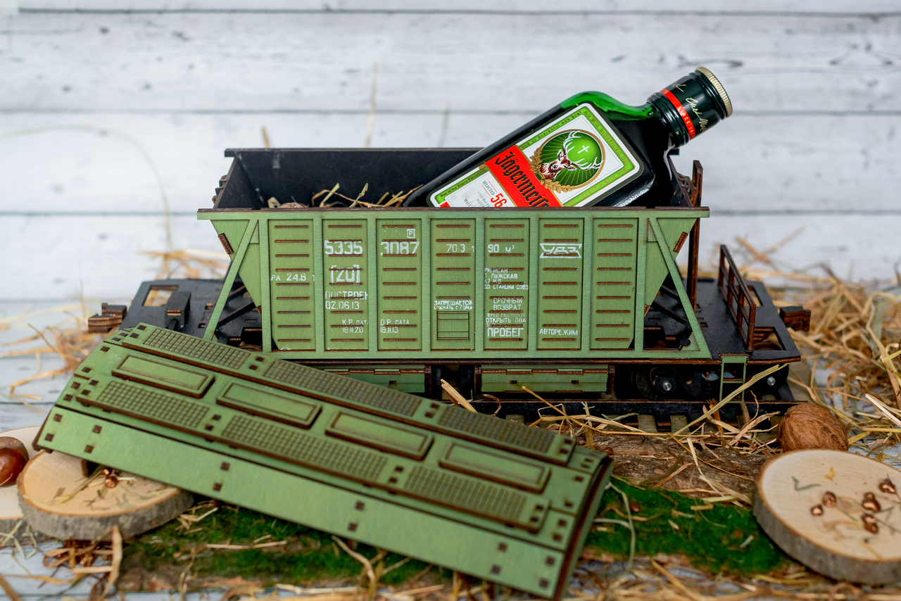 Хоппер-минераловоз серии 11-740