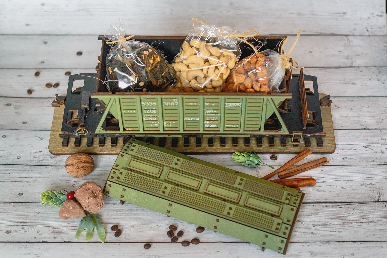 Хоппер-минераловоз серии 11-740